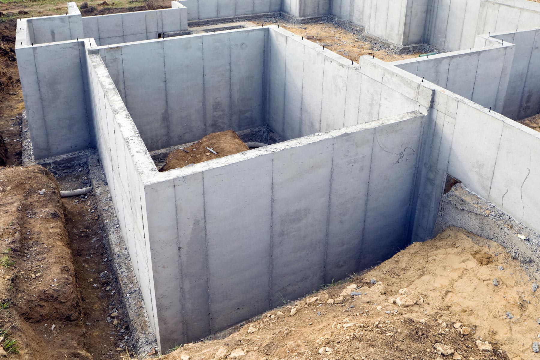 homeguide-poured-concrete-foundation-walls-for-basement
